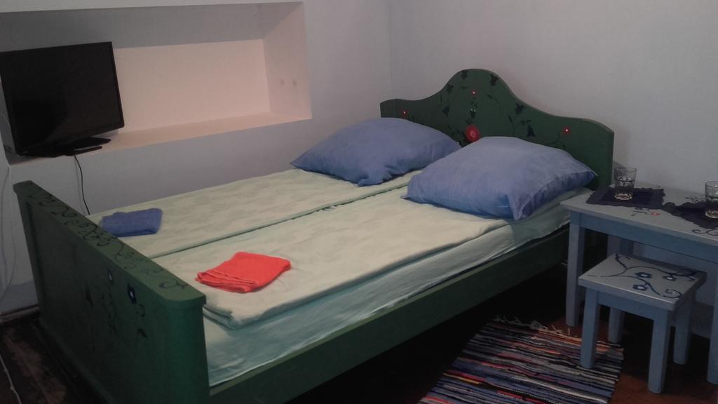 Blue House Apartment Sibiu Bagian luar foto