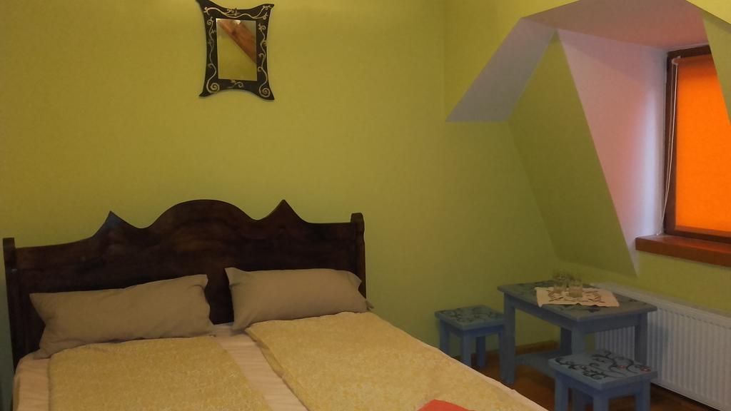 Blue House Apartment Sibiu Bagian luar foto